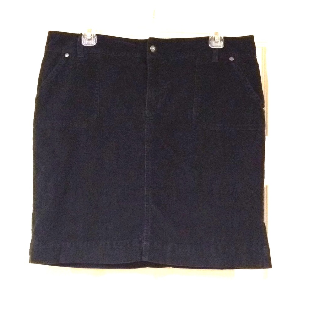 EUC Navy corduroy mini skirt w/ silver details